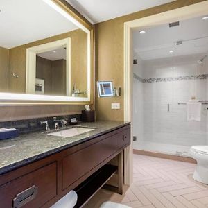 Executive King Room